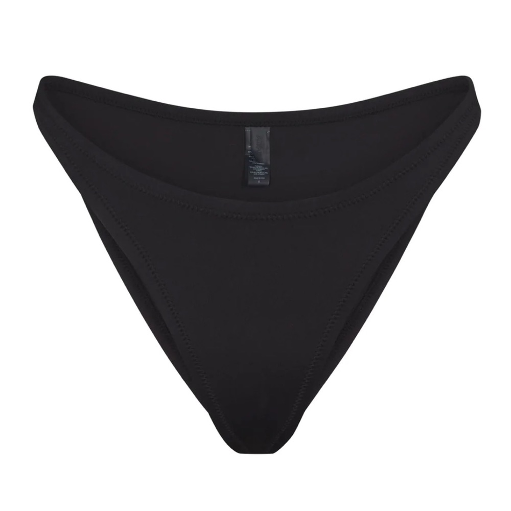 SKIMS Dipped Waist Bottoms